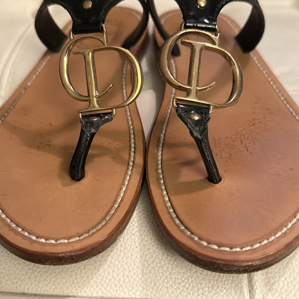 Christian Dior flats 💯 authentic. - Picture 2 of 7
